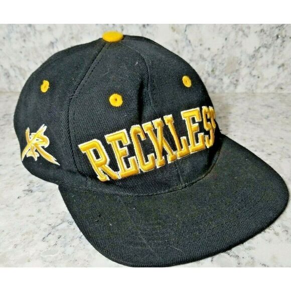 Young & Reckless Vintage Cap‎ Black/Gold Reckless Logo Y&R Snapback RN #101372 - Picture 1 of 5